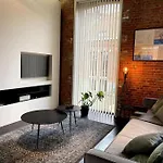 Apartment Uniek Op Rustige, Kindvriendelijke Site *